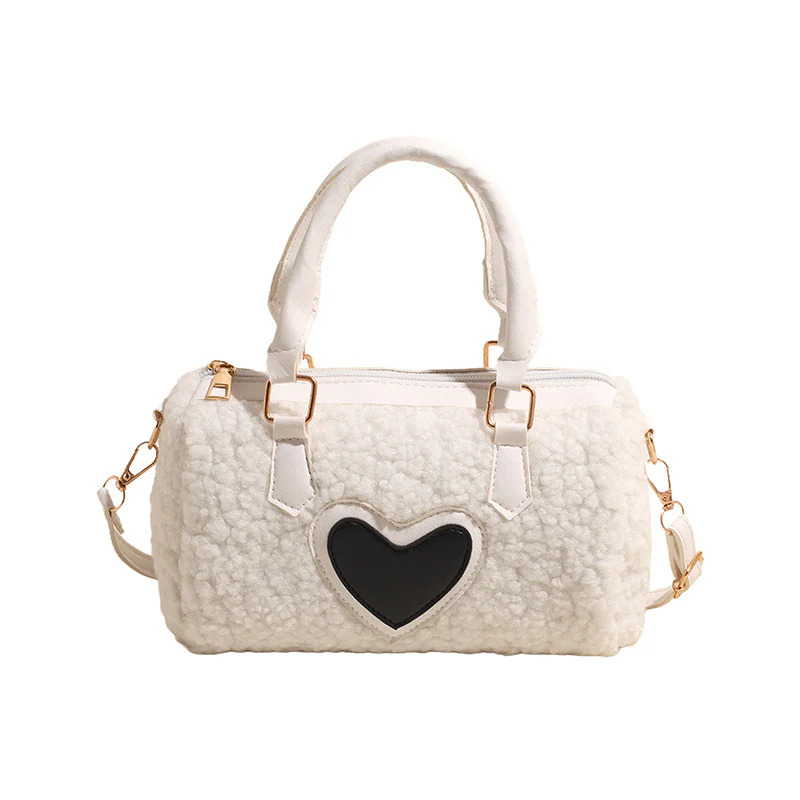 Amora Heart HandBag - Image 6