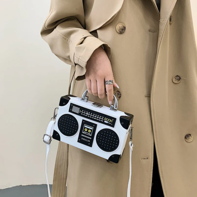 Boom Box Retro Handbag - Image 4