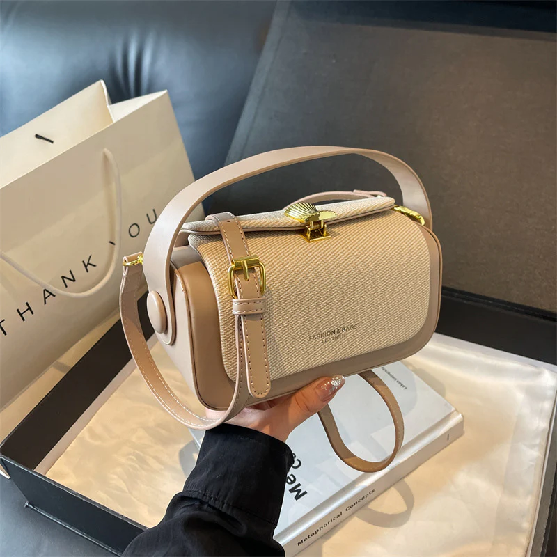 Elegant Retro Box Handbag for Women - Image 3