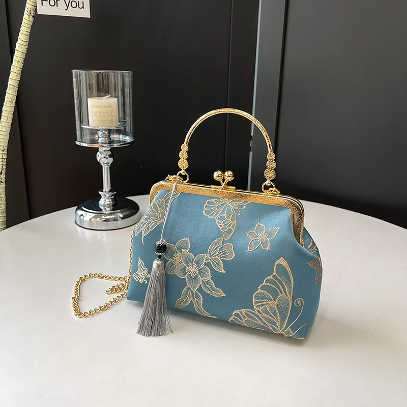 Flutter Grace Butterfly Clutch - Image 6