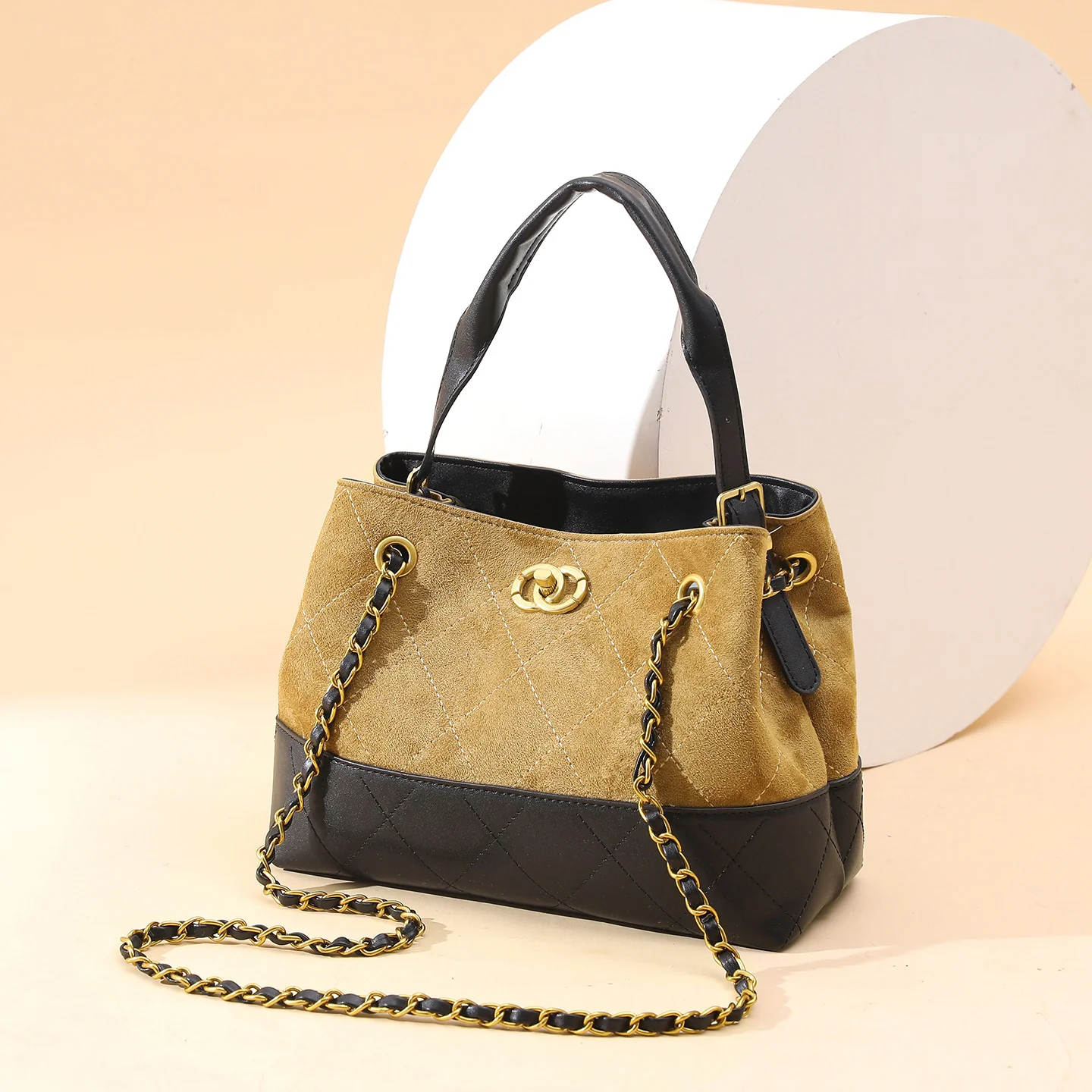 High-End Suede Chain Bucket Bag - Image 5