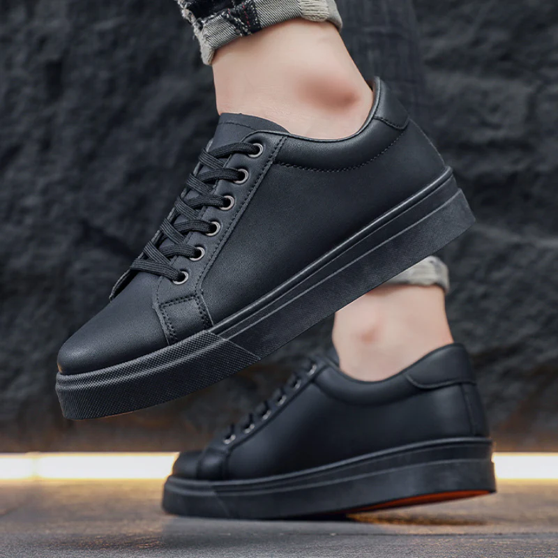 Men’s Classic Low-Top Sneakers - Image 4