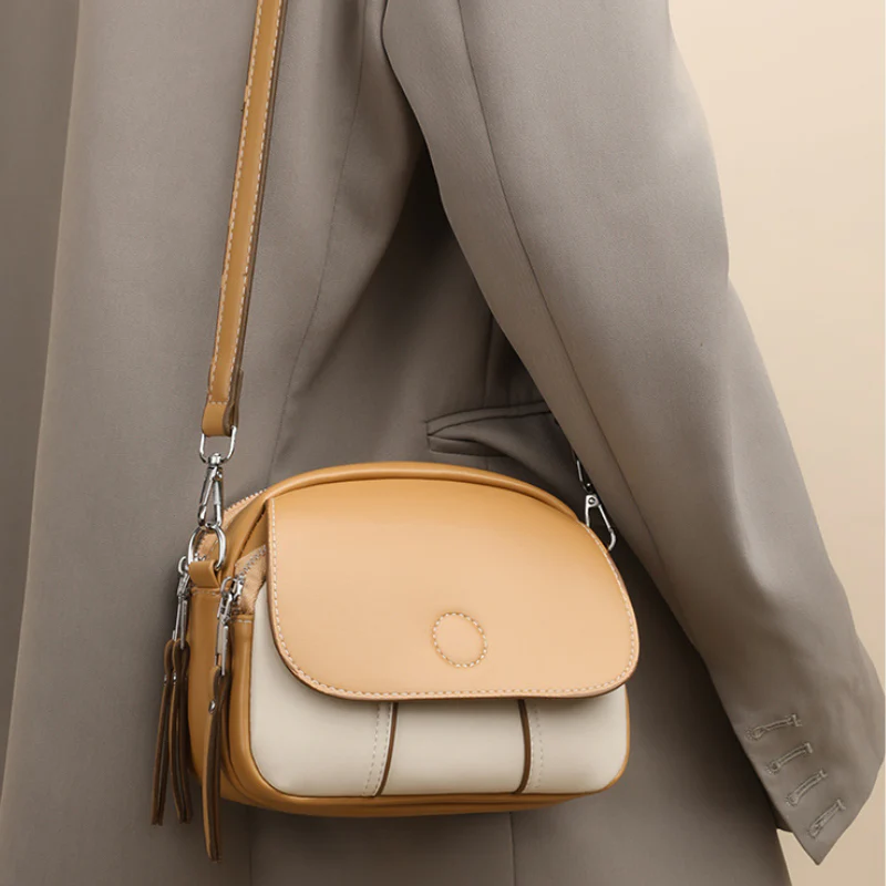 Mini Round Pendant Crossbody Bag - Image 4