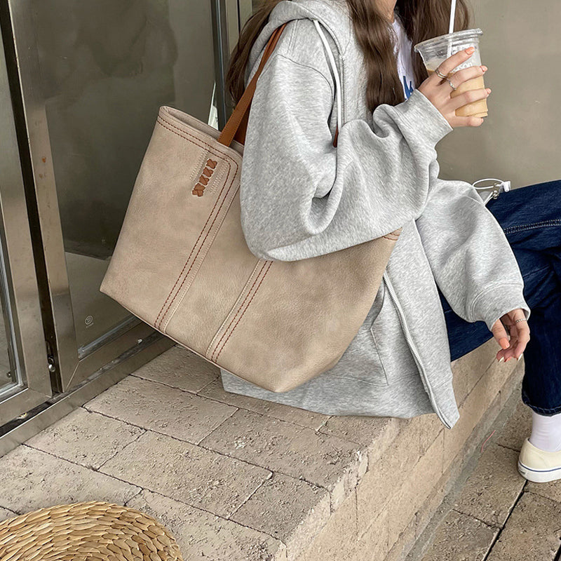 Retro Style PU Leather Commuter Tote Bag - Image 4