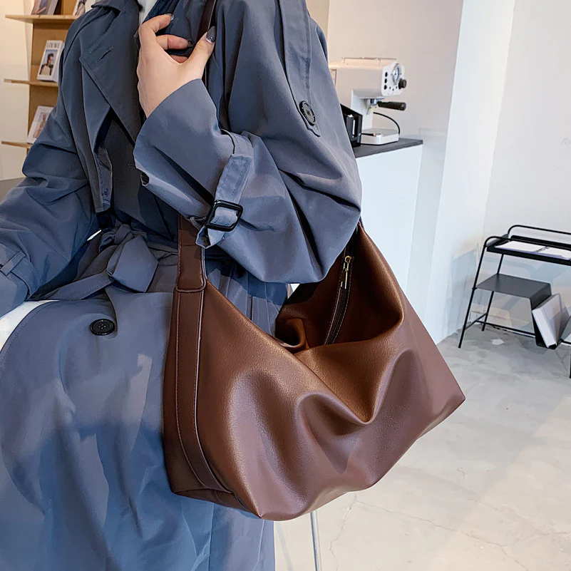 Trendy Large Capacity PU Leather College Tote Bag - Image 4