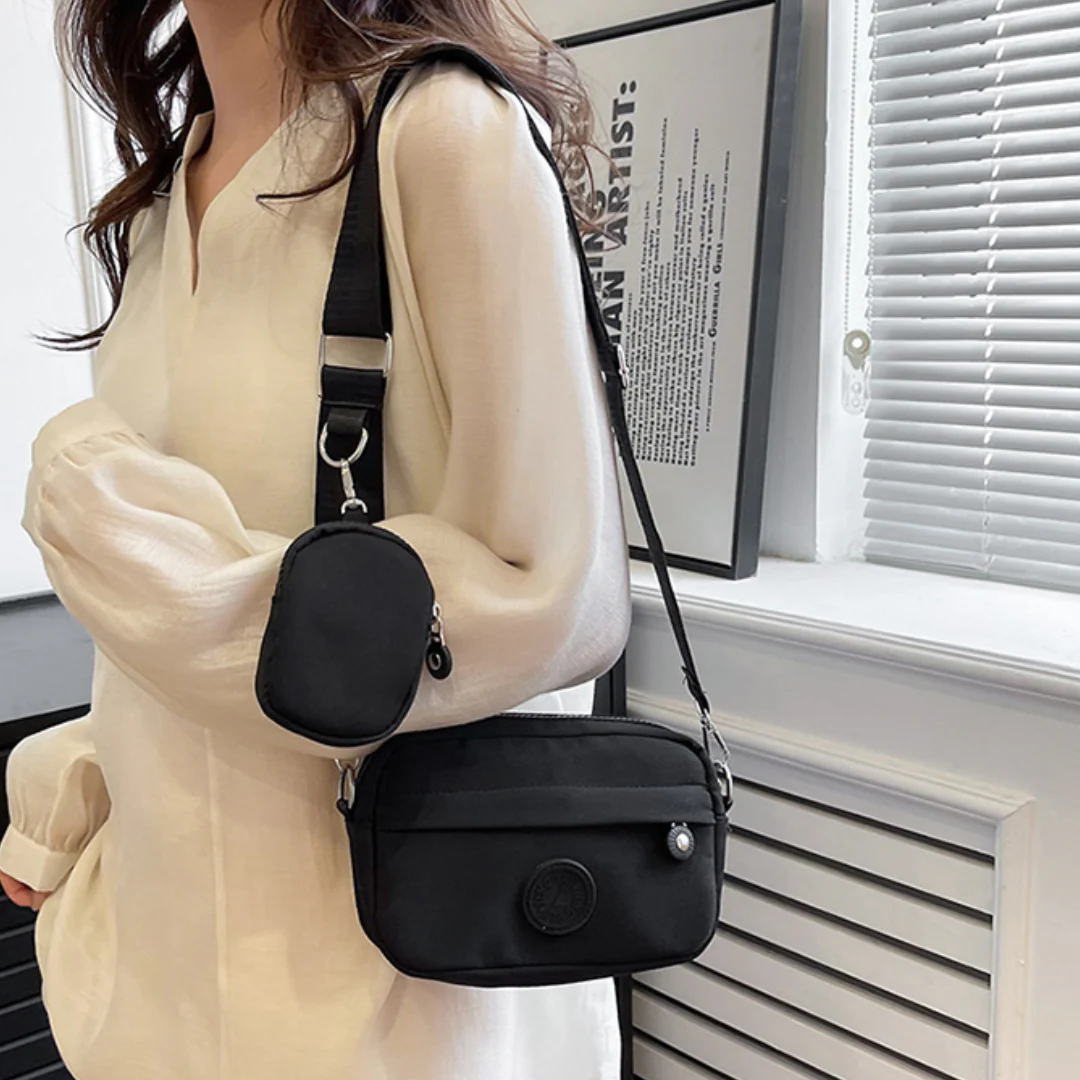 Waterproof Oxford Cloth Travel Shoulder Bag - Image 4