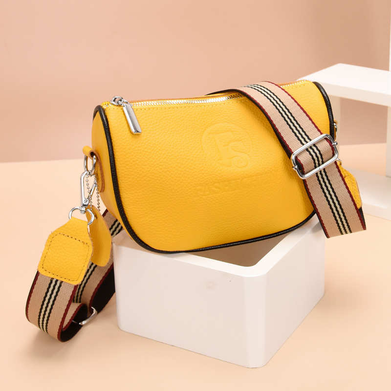 Genuine Cowhide Leather Wide Strap Saddle Crossbody Bag - Image 5