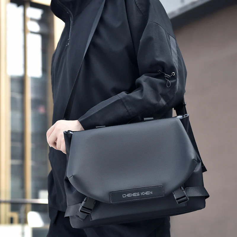 Workwear Style Fixed Gear Business Laptop Bag - Image 4